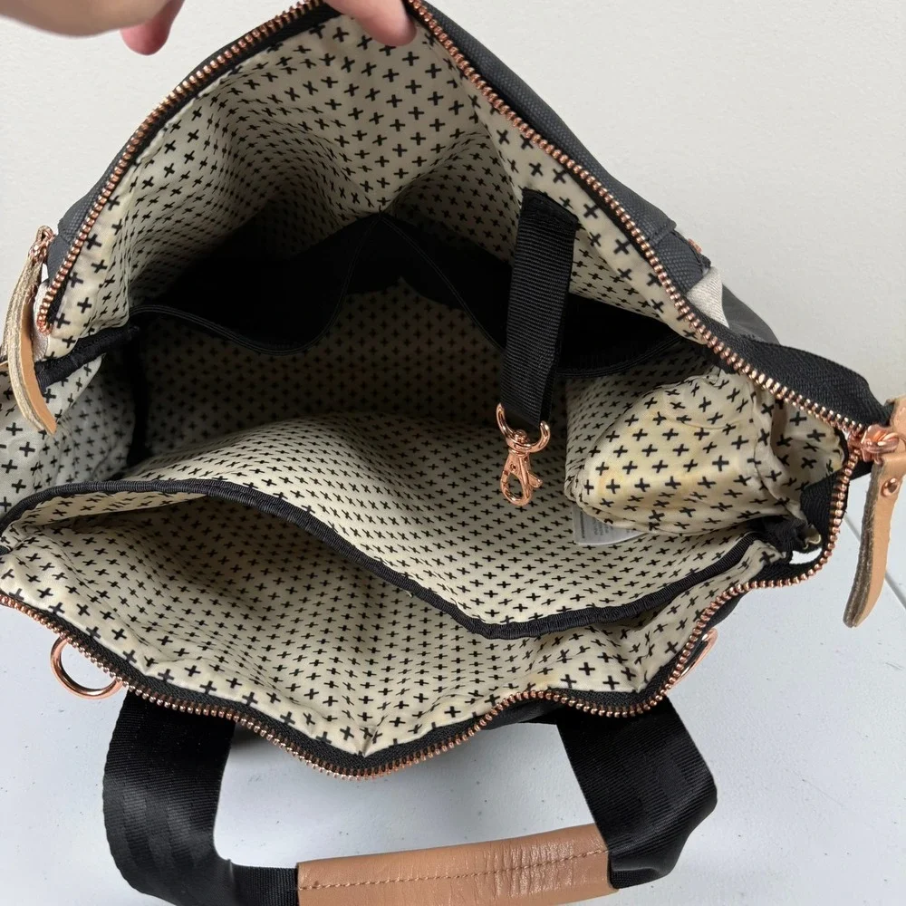 Petunia Pickle Bottom Pivot Pack Diaper Bag Sand/Black Large Backpack Rose Gold